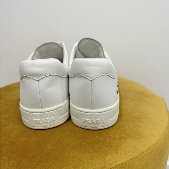 Auth PRADA SNEAKERS SZ 38.5 8.5 - Picture 5 of 8